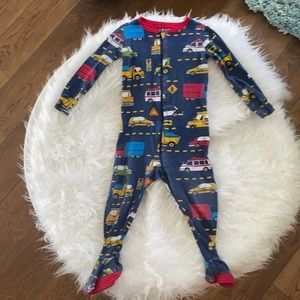12-18 month sleep jumper! Worn a few times outgrow